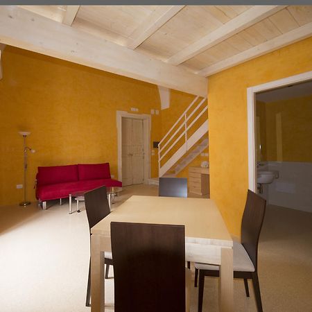 Relais Carlo V - Palazzo Storico Bed & Breakfast Gallipoli Luaran gambar