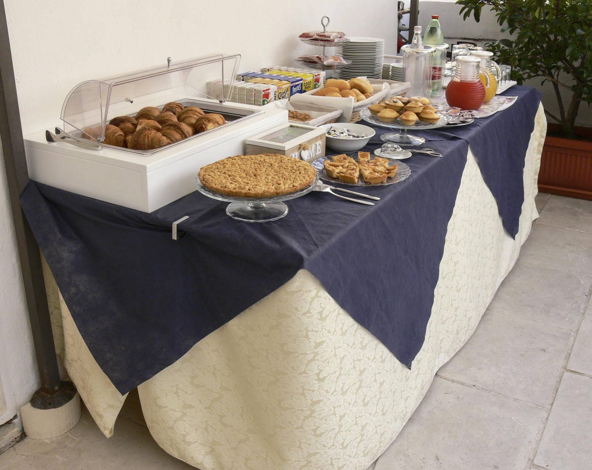 Relais Carlo V - Palazzo Storico Bed & Breakfast Gallipoli Luaran gambar
