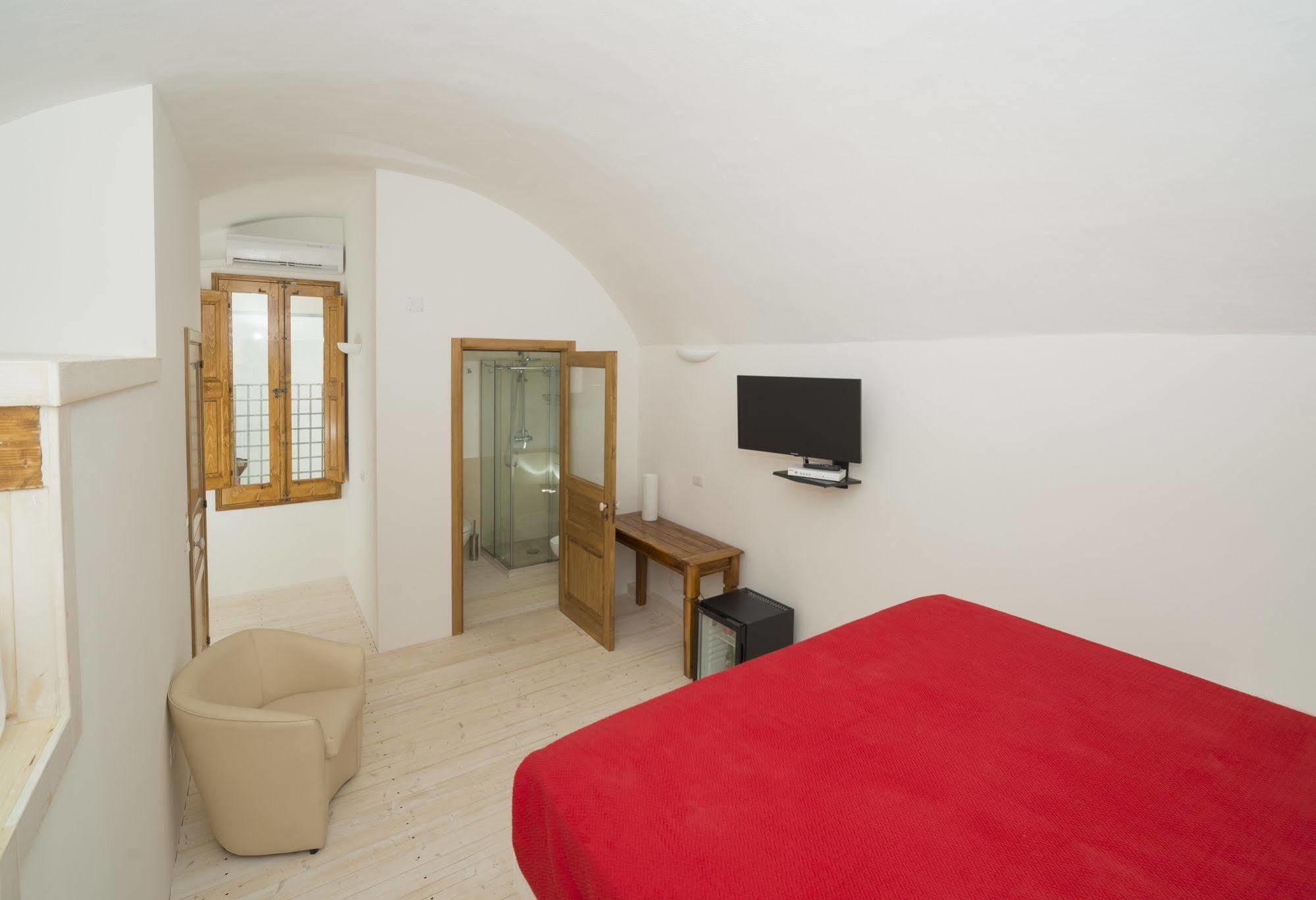 Relais Carlo V - Palazzo Storico Bed & Breakfast Gallipoli Luaran gambar